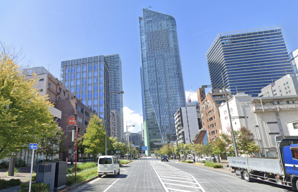 Kan 2 Street, Nishishinmachi Chuo Road side strip